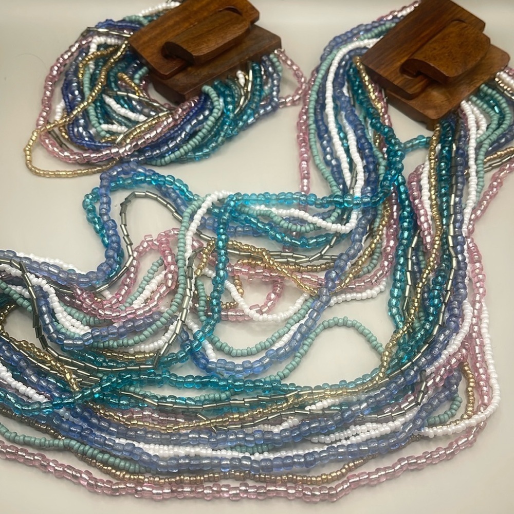 Colorful Beaded Necklace and bracelet set with Wooden Clasp - Picture 3 of 8